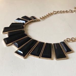 Statement necklace